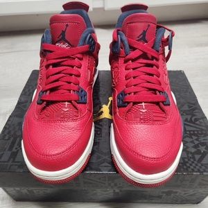 SOLDJordan 4 Fiba
